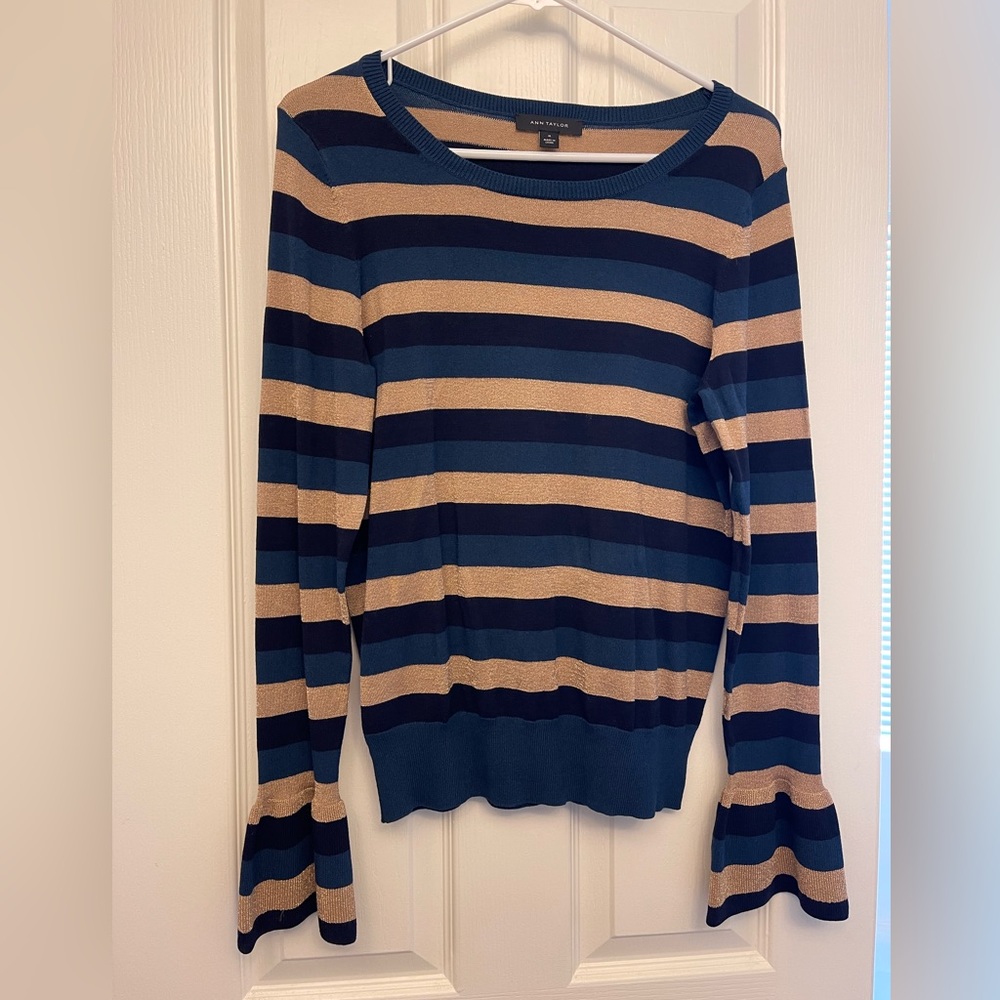 NWOT Ann Taylor sweater